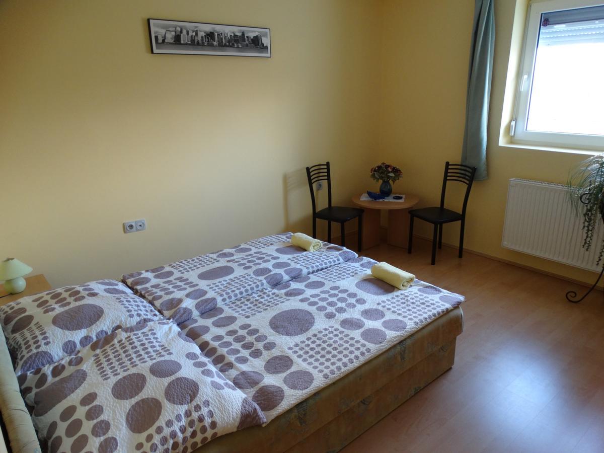 Herkules Apartman ザラカロシュ エクステリア 写真